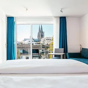 Haus Am Dom - Und Daire Köln