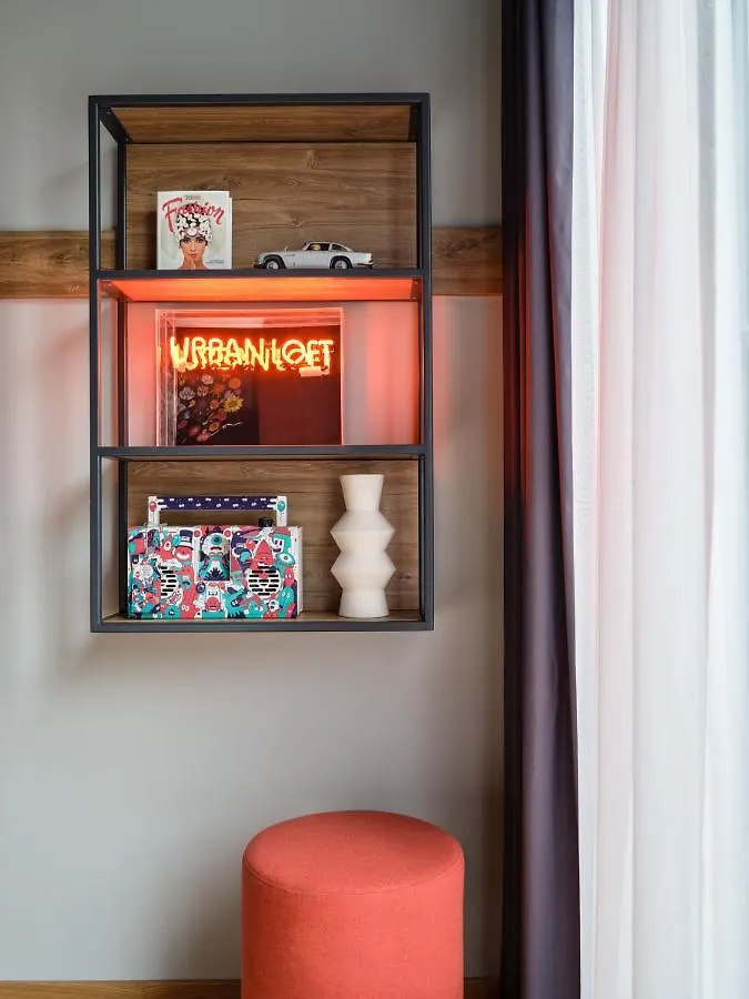 Urban Loft Berlin Hotel 4*,